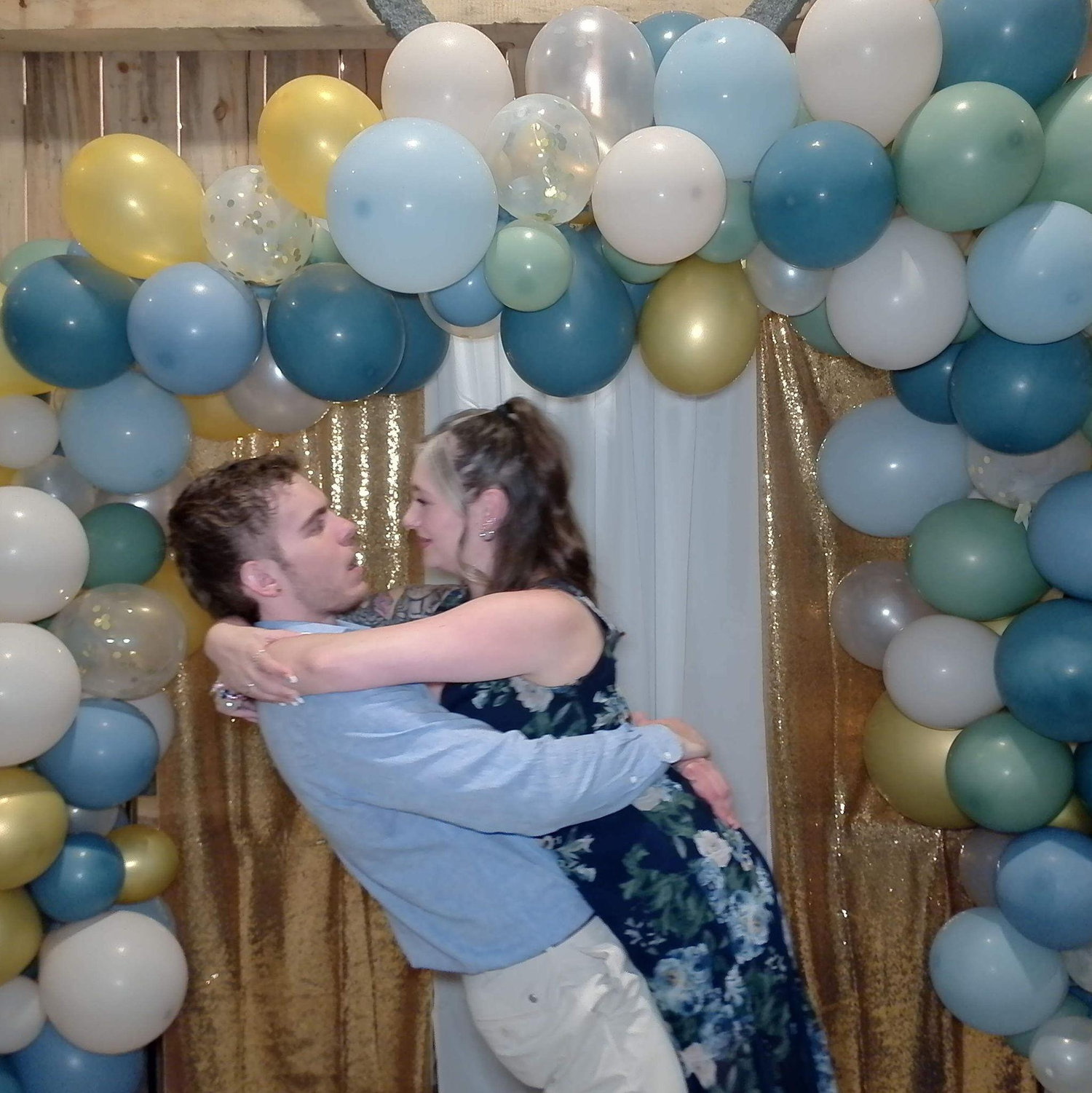 Sedona said "I love you" for the first time in this photo. This is Wyatt's reaction.