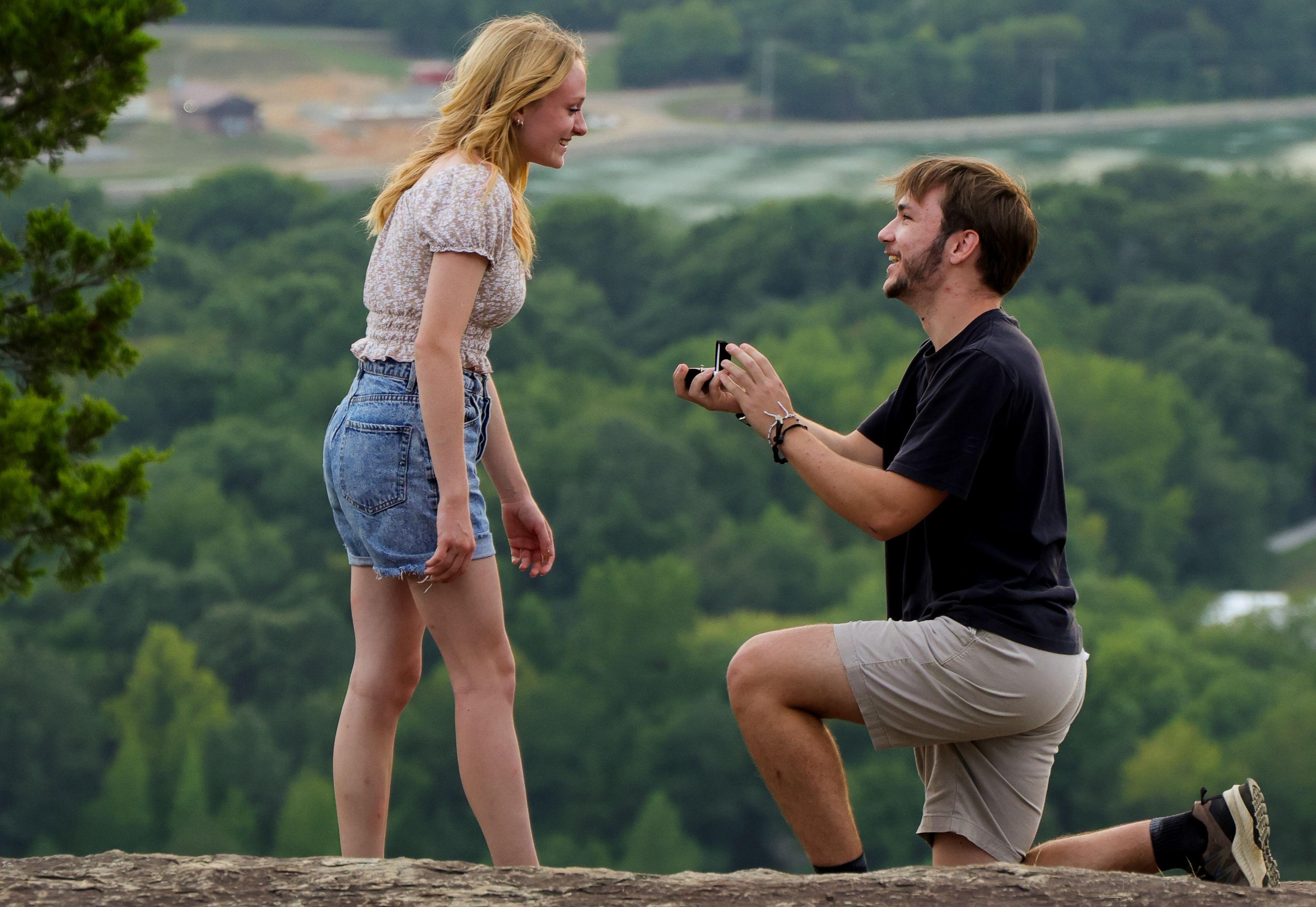 The Wedding Website of Eva Malsam and Colin Cameron