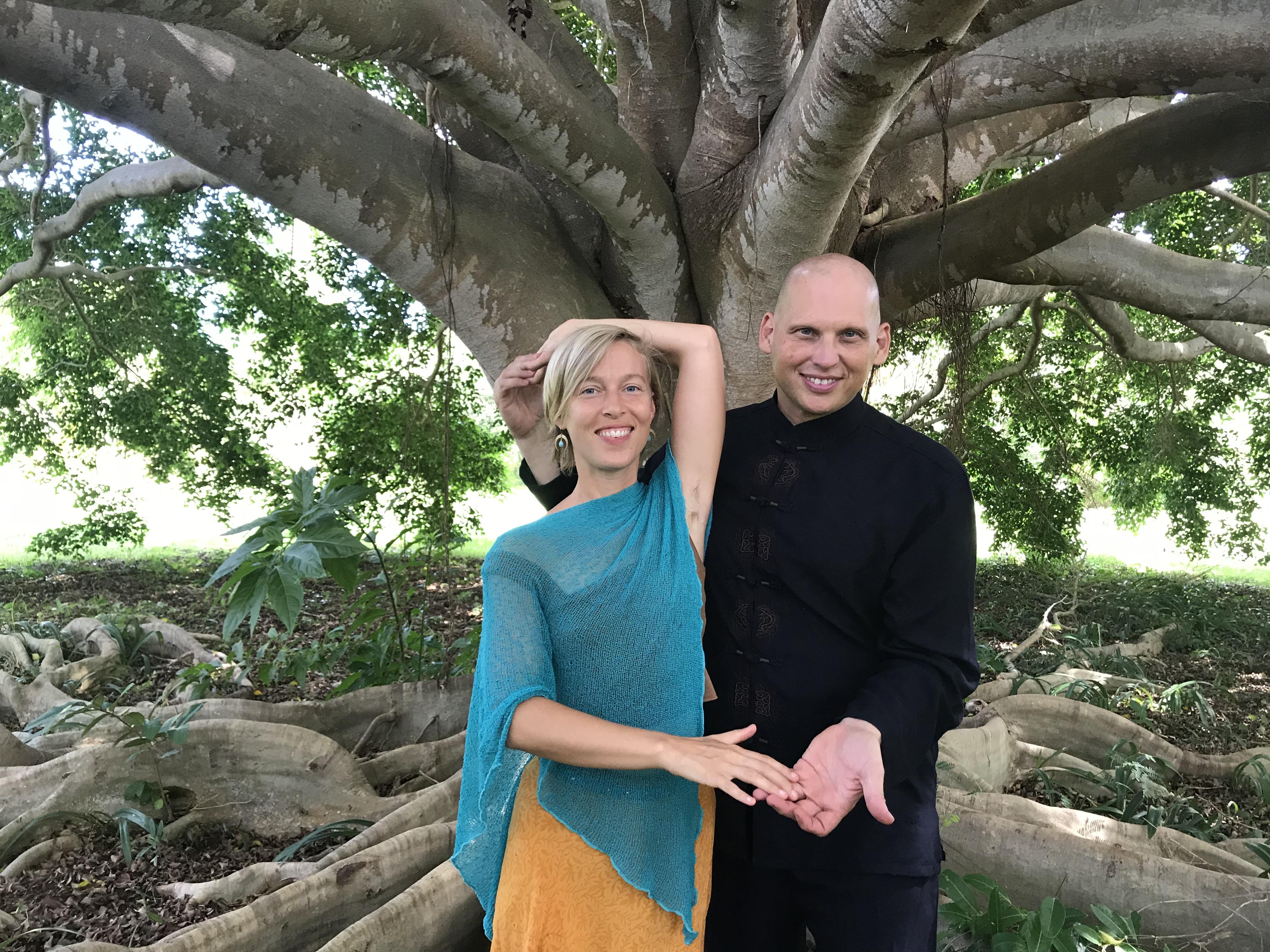 The Wedding Website of Ganaia Karnis and Yaokai Bobroff