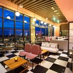 Dining & Drinks