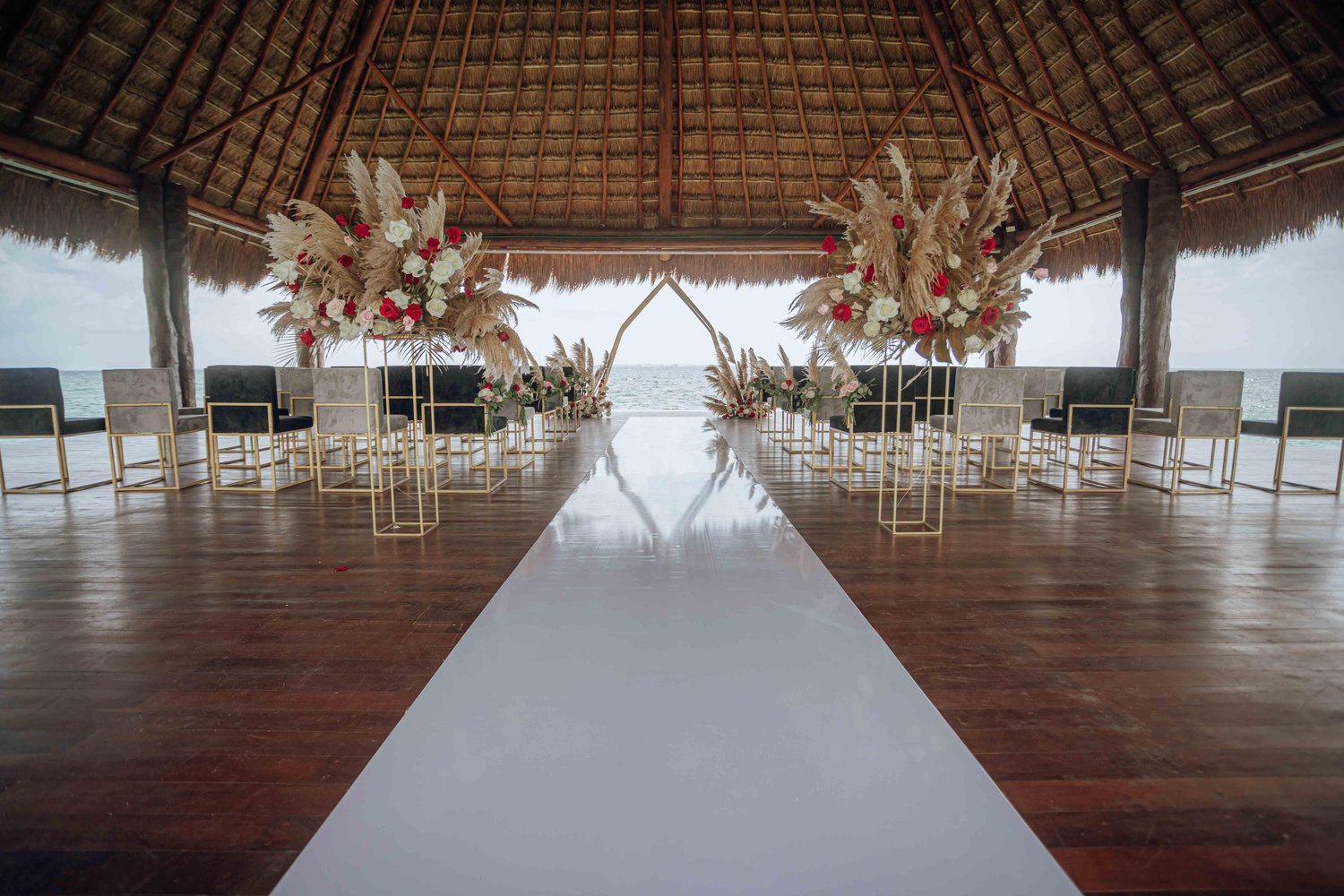 The Wedding Website of Deadre Curry and Ernest Curry