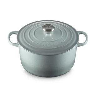 Signature Round Deep Oven in Sea Salt