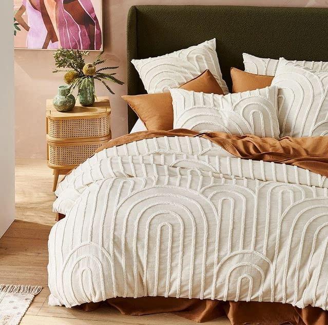 DecorAvenue 100% Cotton Hand Tufted Textured Duvet Cover Boho Bedding Comforter Cover Set of 3 Pieces with Corner Ties & Zip Closures(Off White/Creame,Queen 90" x 90")