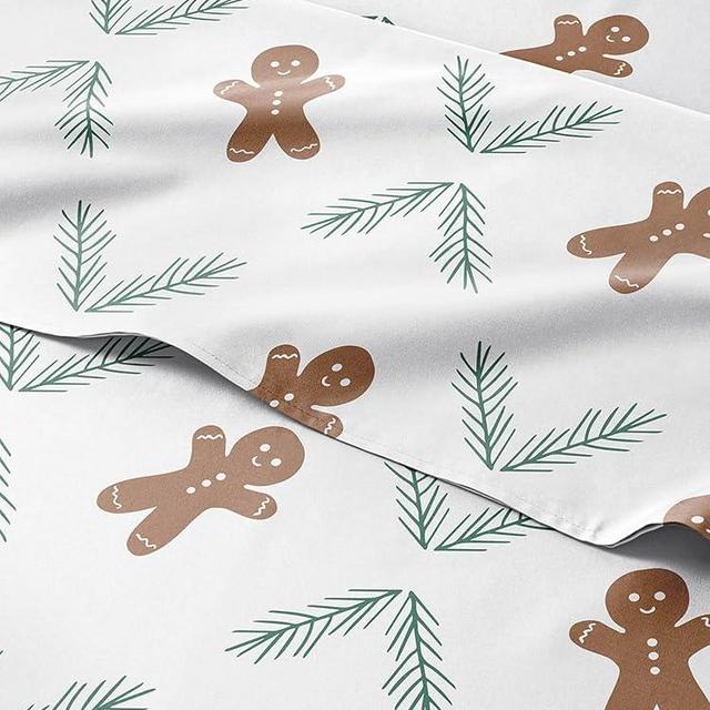 King Christmas Gingerbread Sheet Set - Holiday Xmas Pattern Linen Set - Deep Pockets - Snug Fit - 4 Piece - Wrinkle Free - Comfy & Cooling Festive Winter Bedding - Easy To Care For - Kid Friendly