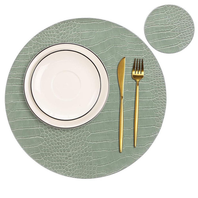 Jovono Round Leather Placemats for Round Tables Set of 6, Green Place Mats and Coasters, Wipeable Waterproof Heat Resistant Table Mats Easy to Care for Indoor Decor 14 inch Diameter