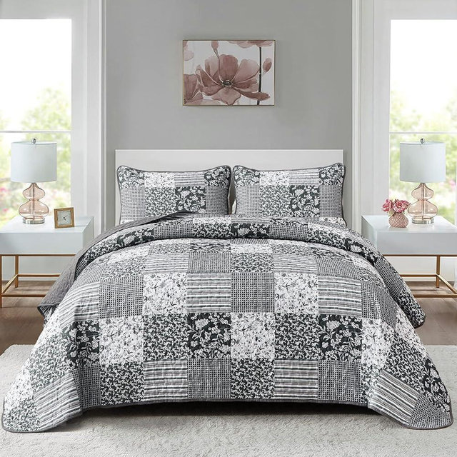 Mybedsoul Black Grey Boho Quilt Set King Size,3 Pieces Plaid Floral Bedspread Coverlet Set for All Season,Patchwork Reversible Bedding Set King 90"x104"