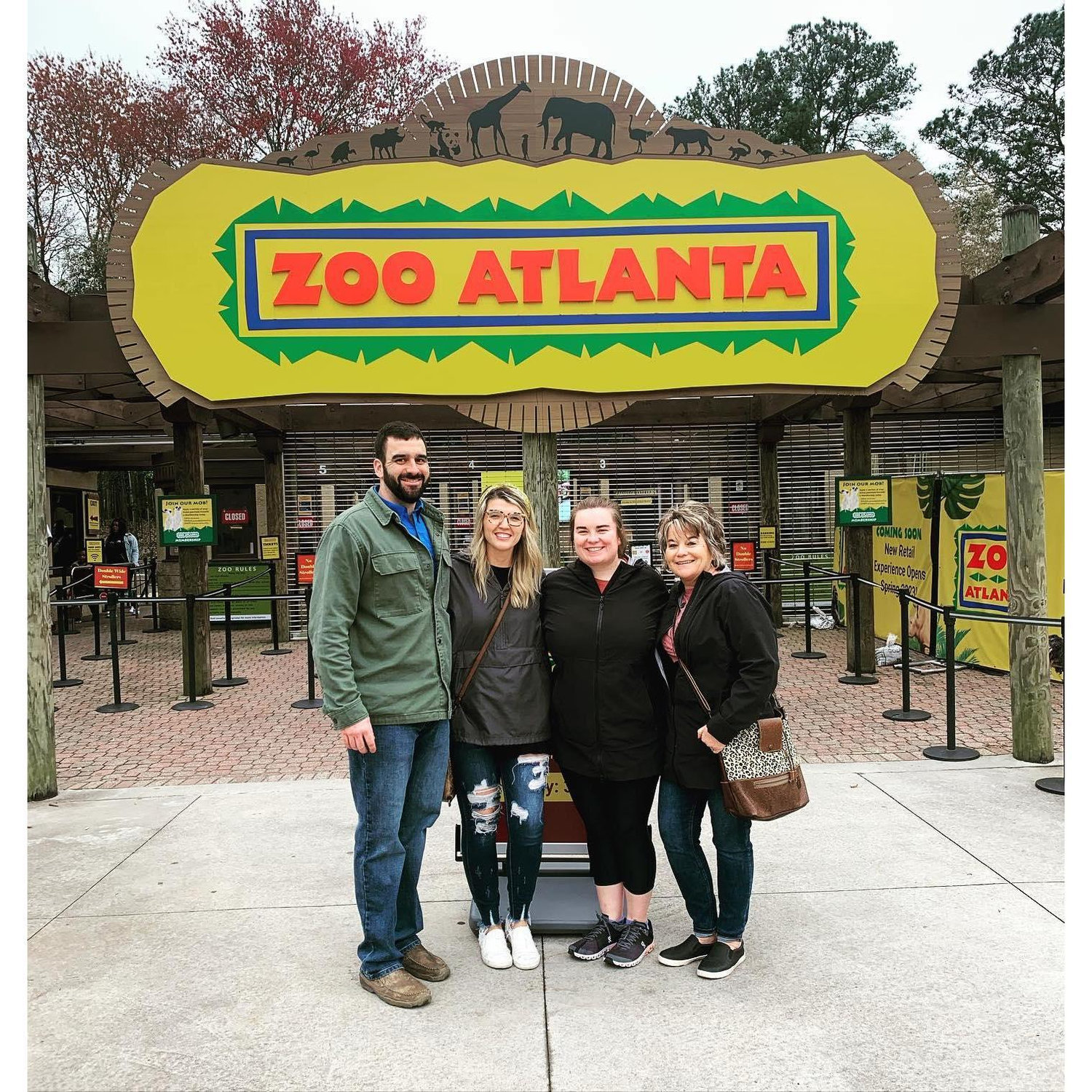 One of Shane's many visits to Auburn! On this visit he was quite the gentleman and chauffered Jenna, Kellie and I around - even took us to the zoo.