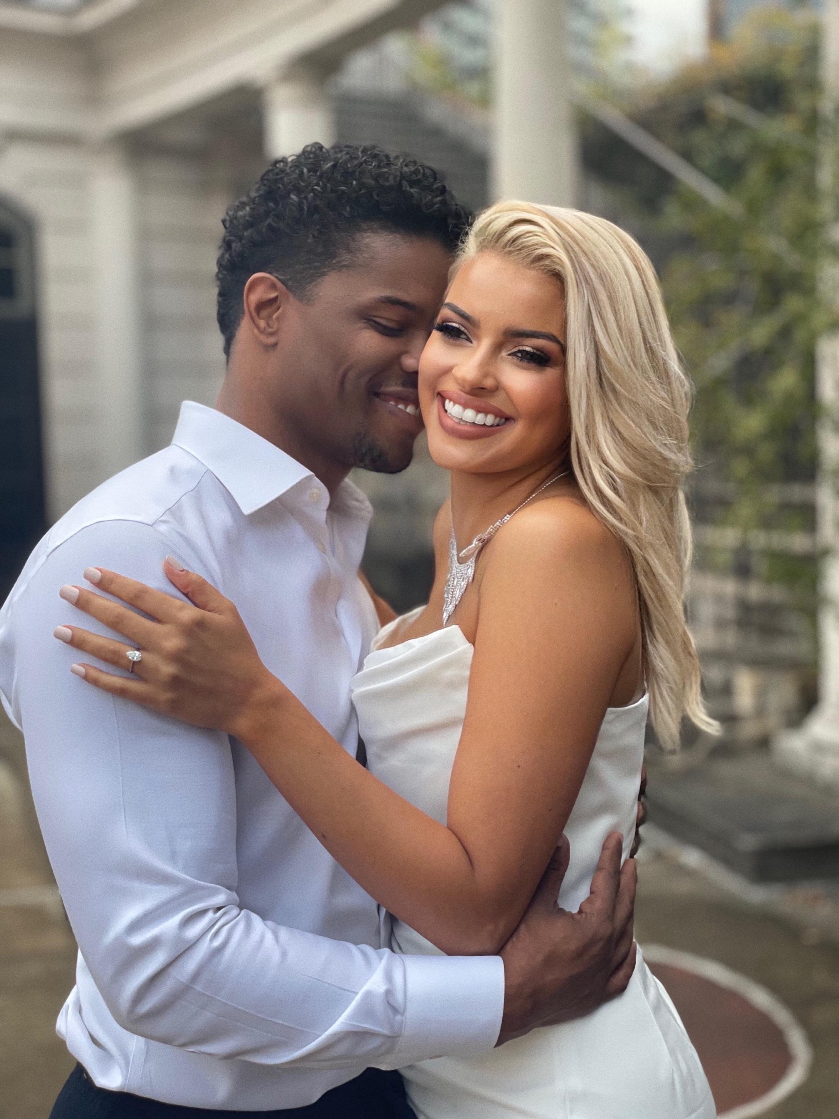 The Wedding Website of Gabrielle Robinson and Martin Jenkins