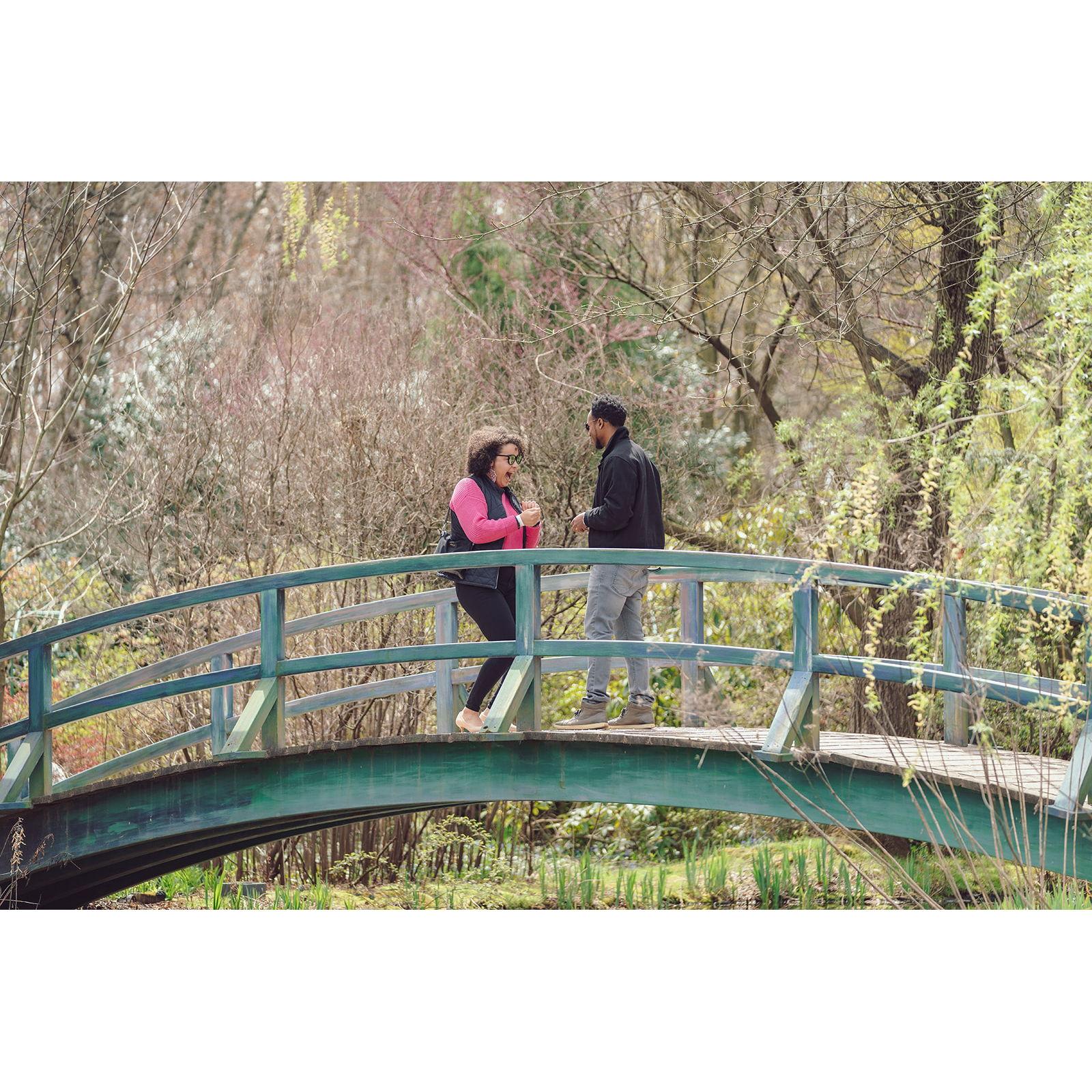 Rach happy, despite Tyler proposing in a more public place after Rach specifically requested he doesn't