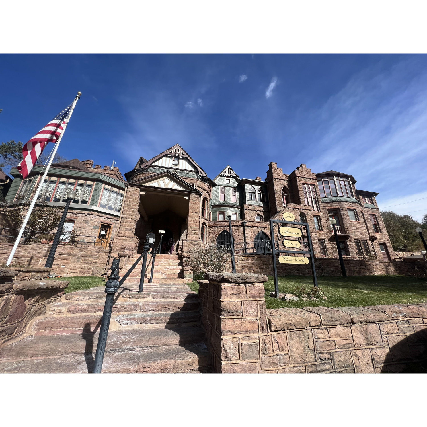 Beautiful castle/museum in Colorado- 2023