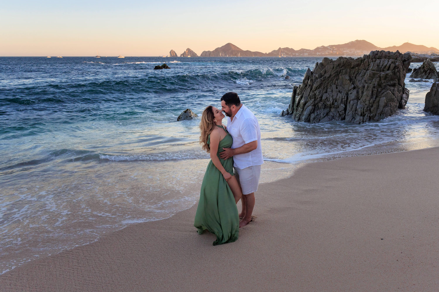 The Wedding Website of ROBERT AGUILAR and MARIA VELAZQUEZ