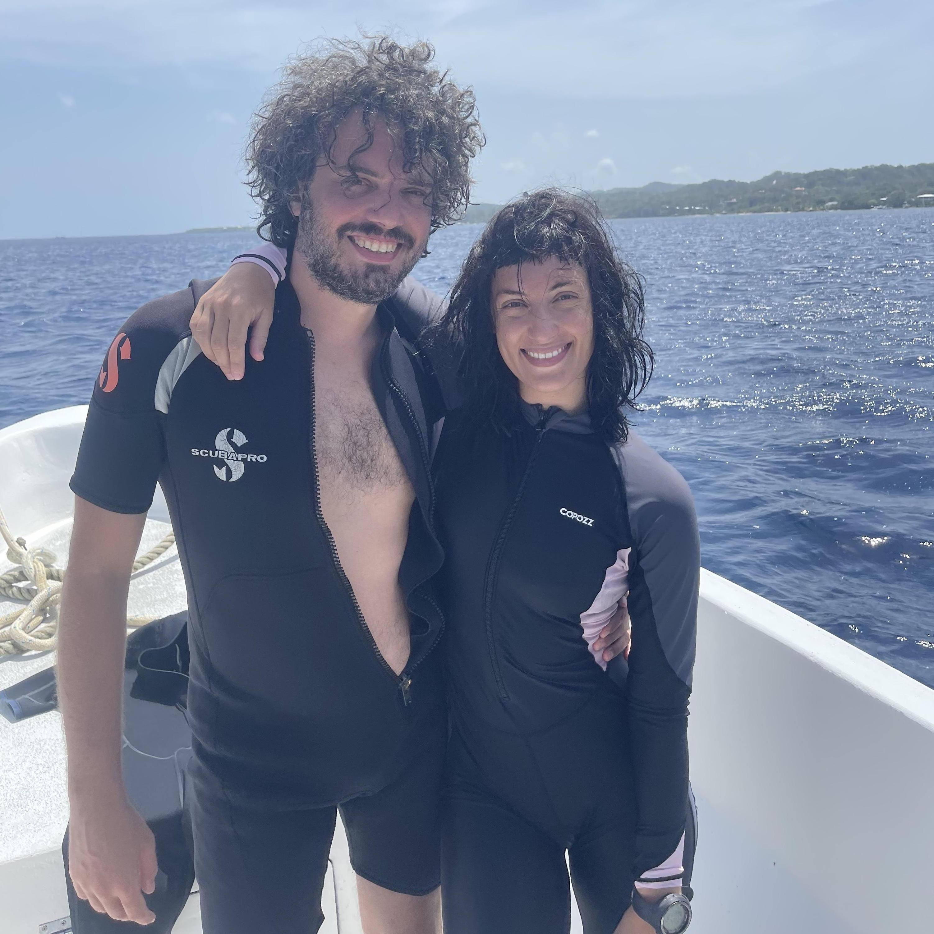 Advanced Scuba Students in Roatán