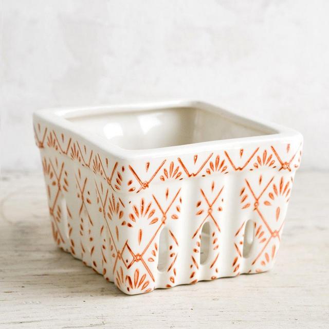 Motif Ceramic Berry Basket