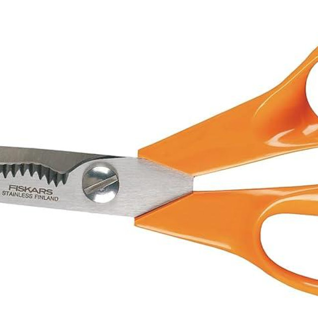 Fiskars Kitchen Scissors, Total Length: 18 cm, Quality Steel/Synthetic Material, Classic, 1000819