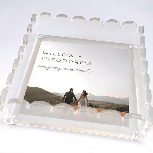 Generic Acrylic Scalloped Tray with Magnetic Mat - Customizable for Photos, Art, and Messages, Includes Anti-Slip Pads, 8 x 8, Clear, SAT0001