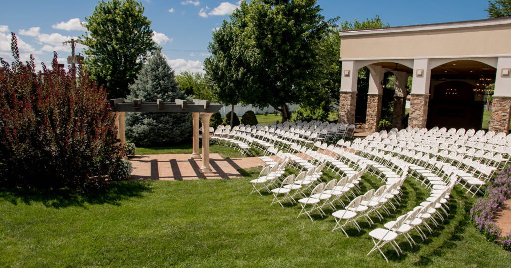 The Wedding Website of Crystal Ordonez and Christian Curalla