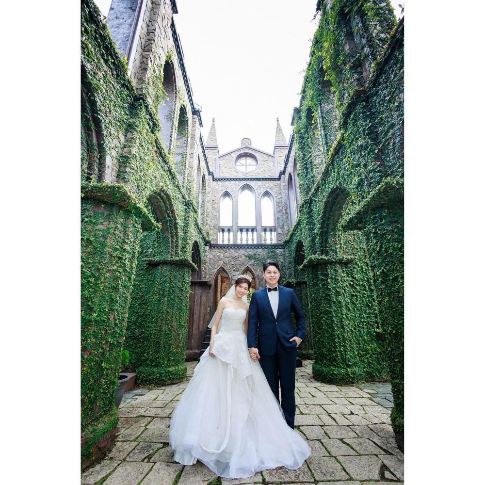 Avonlea Aw Hui Ling and Peck Jun Wen's Wedding Website