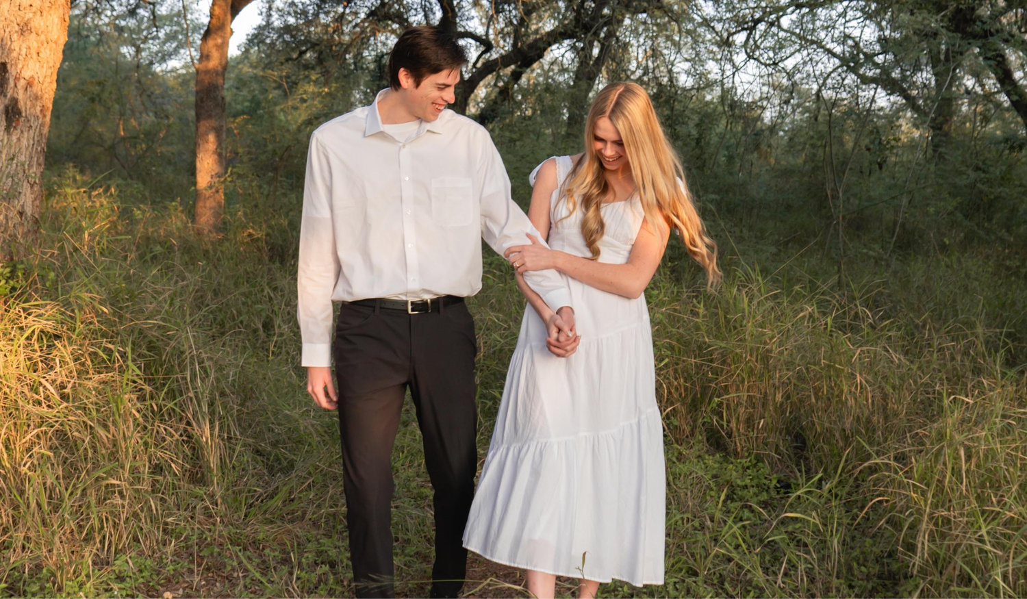The Wedding Website of Hannah O'Brien and Jose Davila