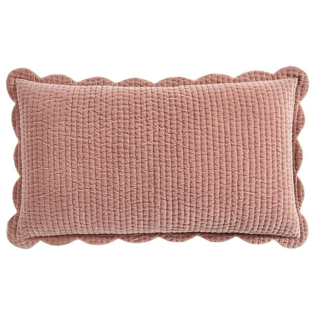 Velvet Scallop Edge Reversible Quilted Sham, Dark Blush, King