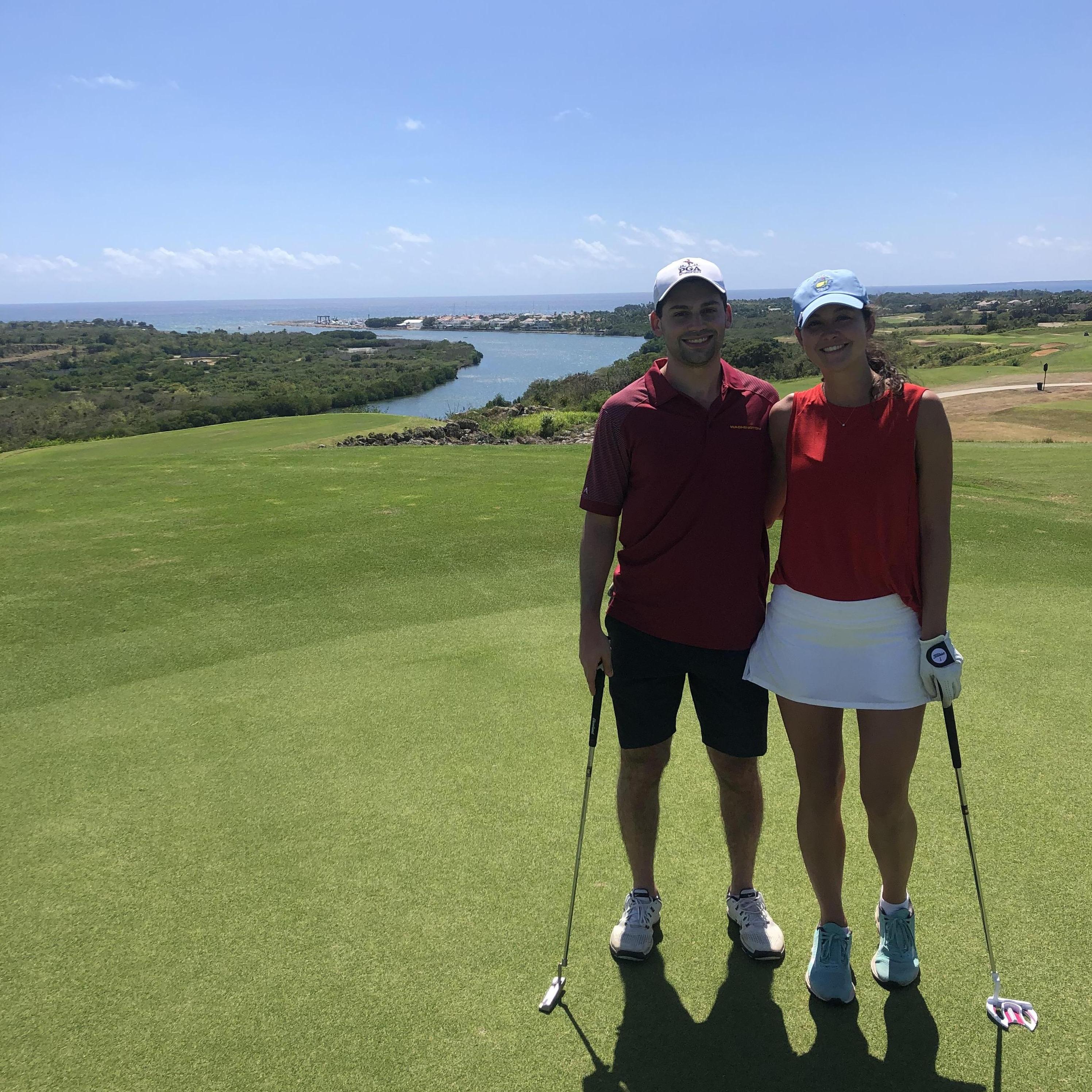 Giving Jamie golf lessons in Casa de Campo