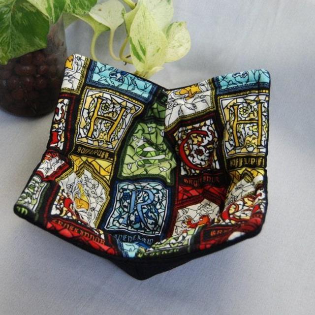 Harry Potter Bowl Cozy, Handmade, 100% Cotton, Microwave Safe, Gift for Her, Pot Holder, Ice Cream Cozy, Hot and Cold, Small Kitchen Gift