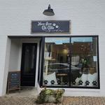Meow Dyer Cat Cafe, LLC