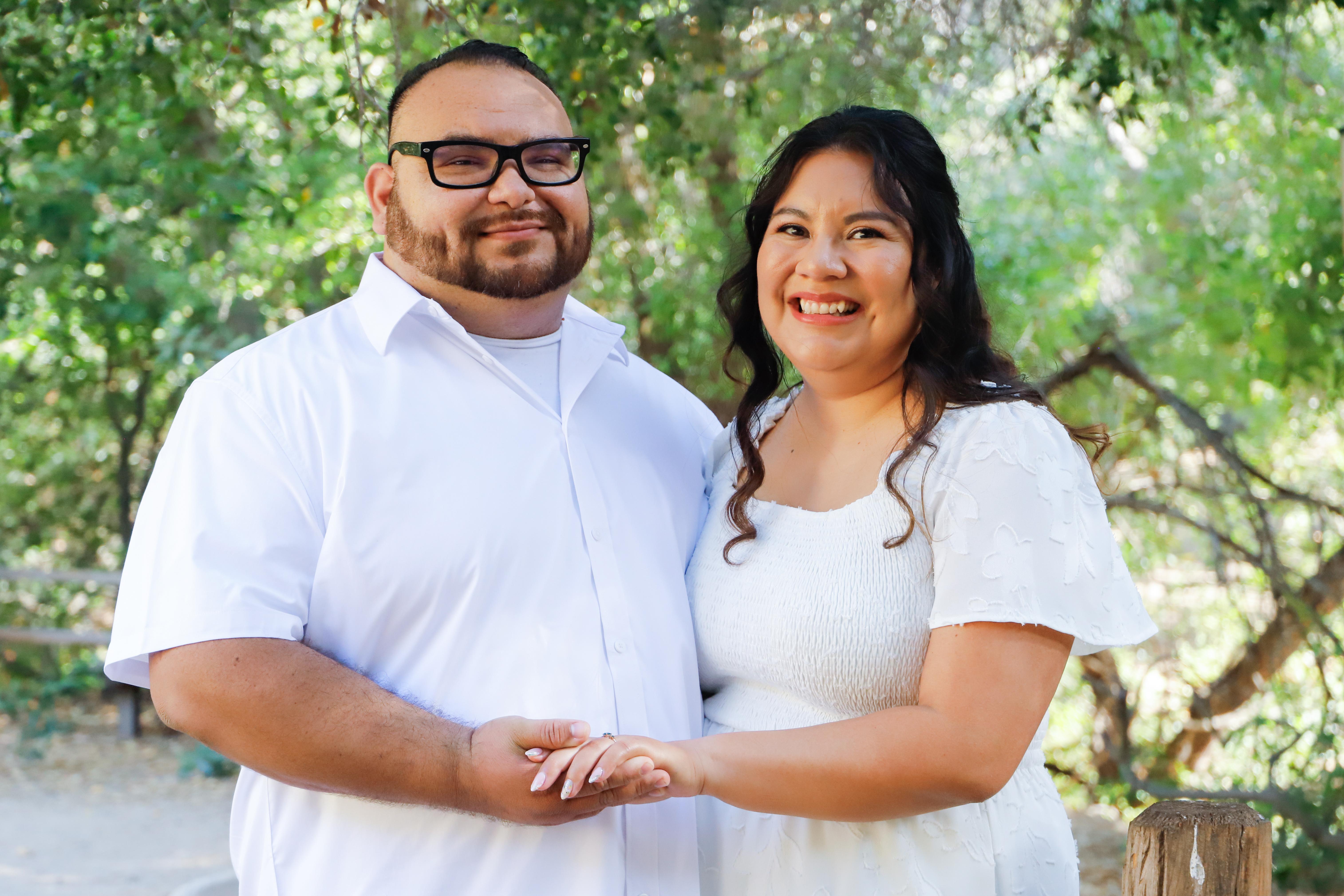 The Wedding Website of Amanda Valencia and Jonathan Yustman