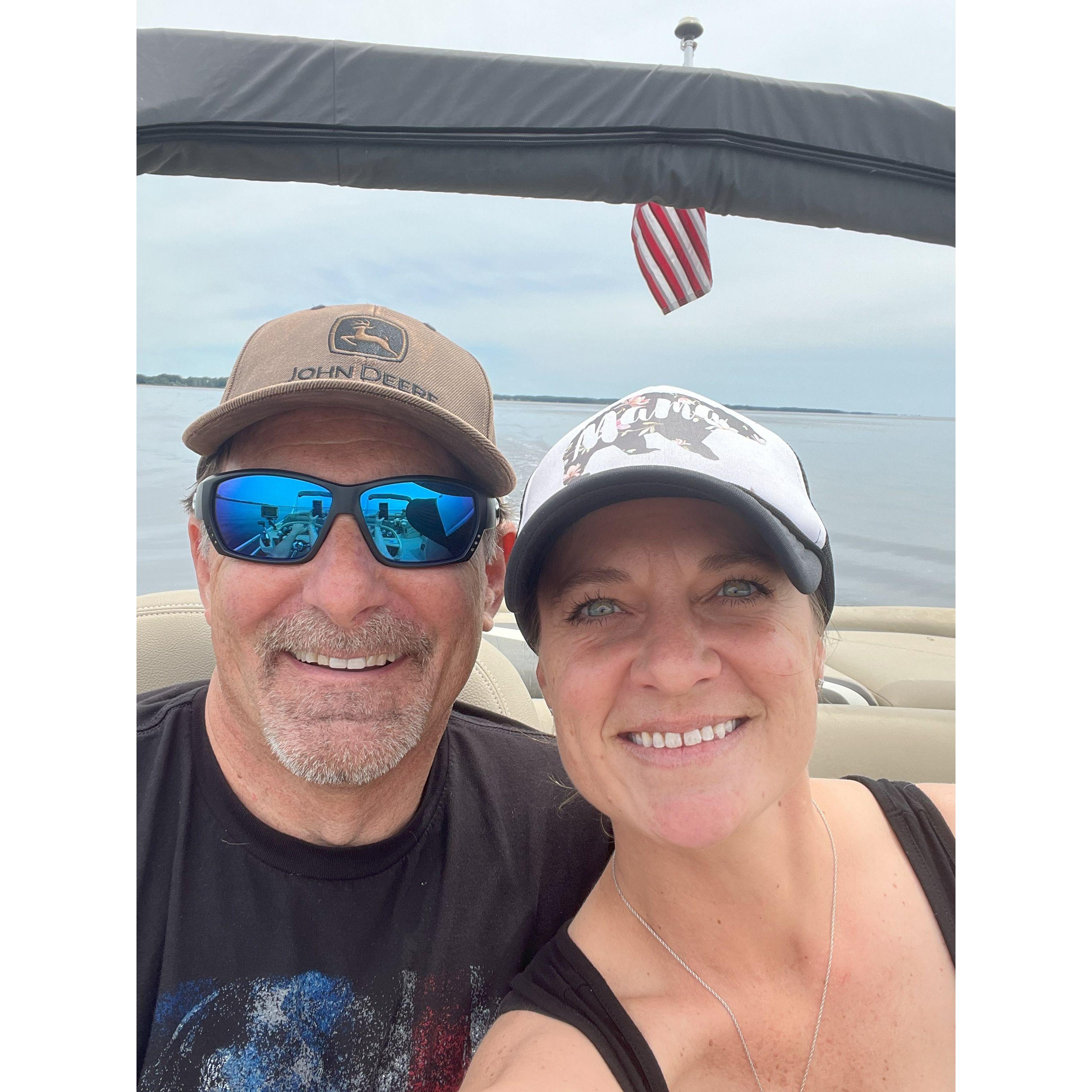 On the pontoon!