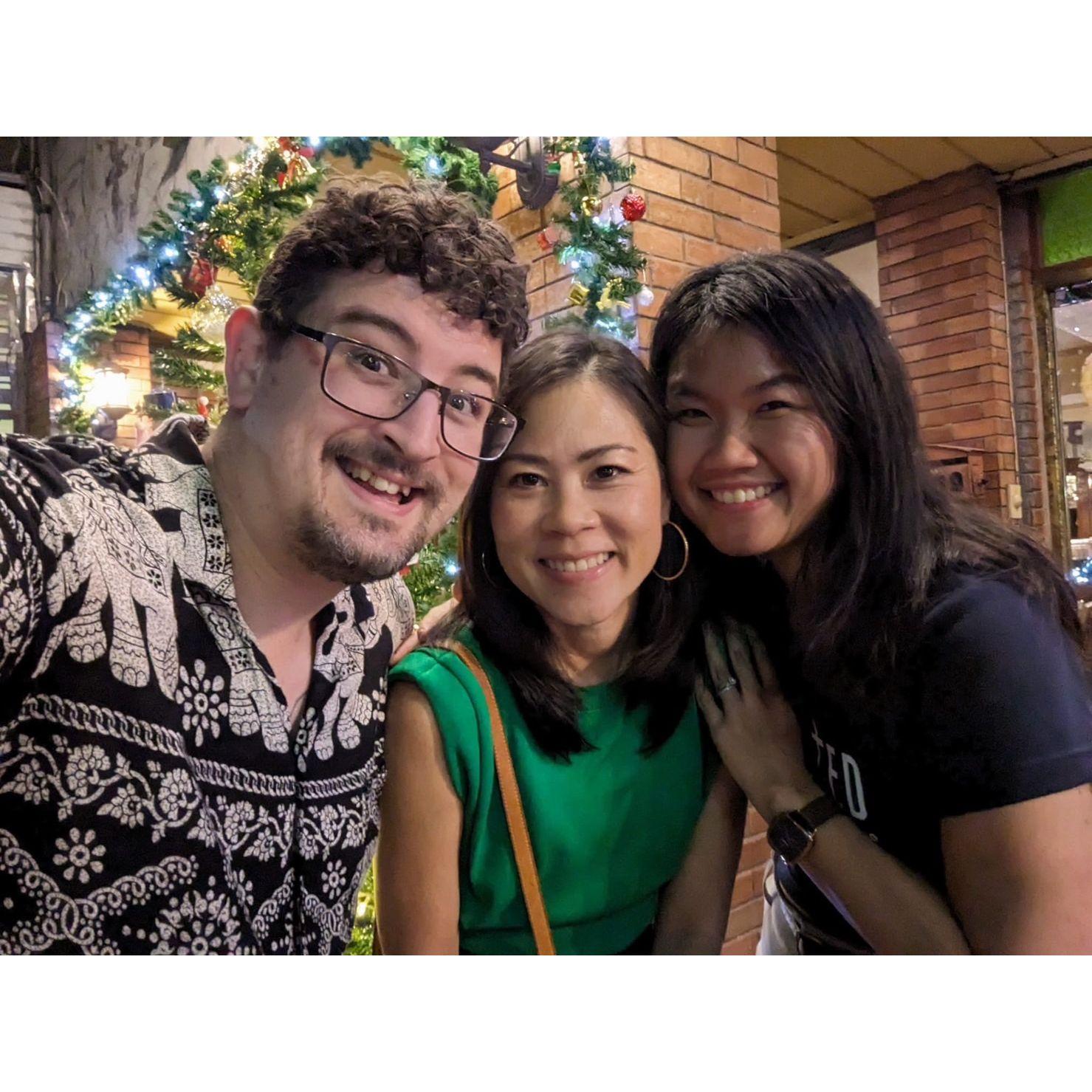 Aaron had the opportunity to spend time with Malisa's best friend, Tanya, in Chiang Mai. We are grateful for her loving kindness and support for the two of us, as always.