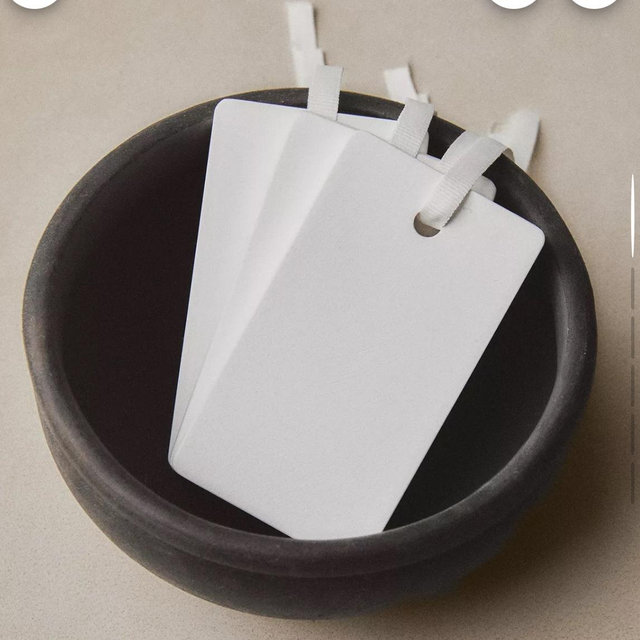 SET OF ABSOLUTE LINEN SCENTED WARDROBE BARS (SET OF 4)