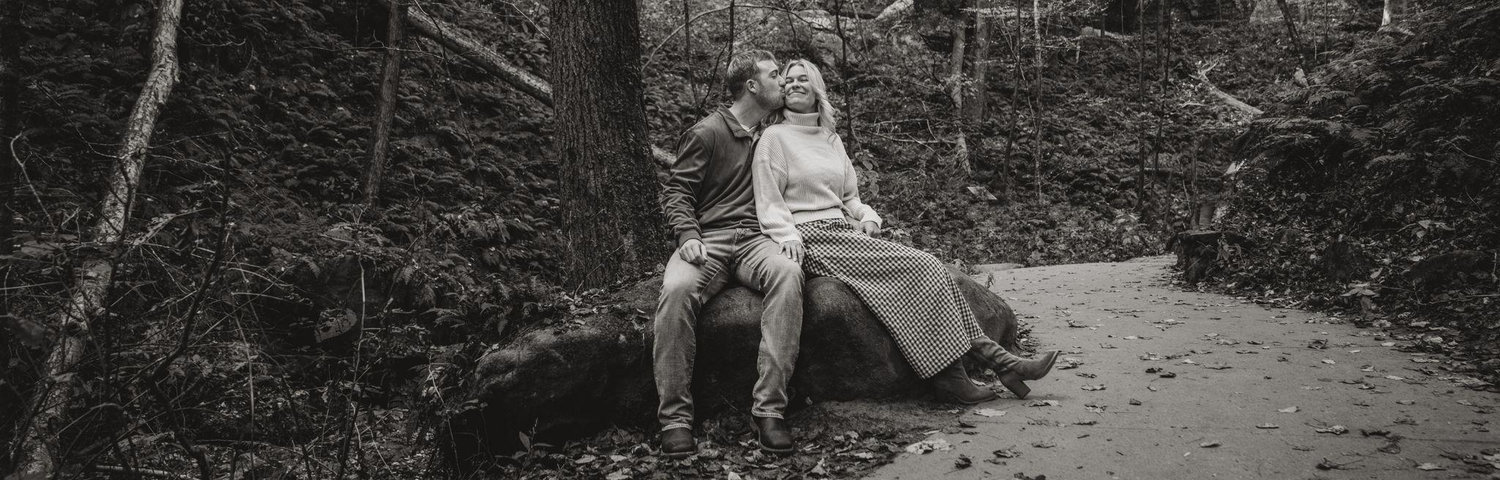 The Wedding Website of Julia Anderson and Joe Kane