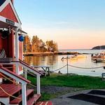 Eat at Mcloons Lobster Shack