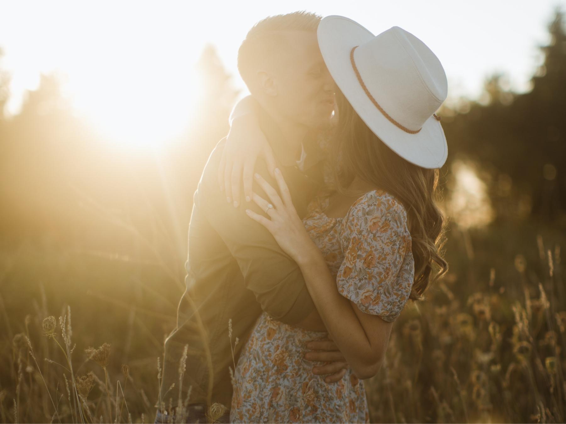 The Wedding Website of Kathryn Lichtie and Riley Holte