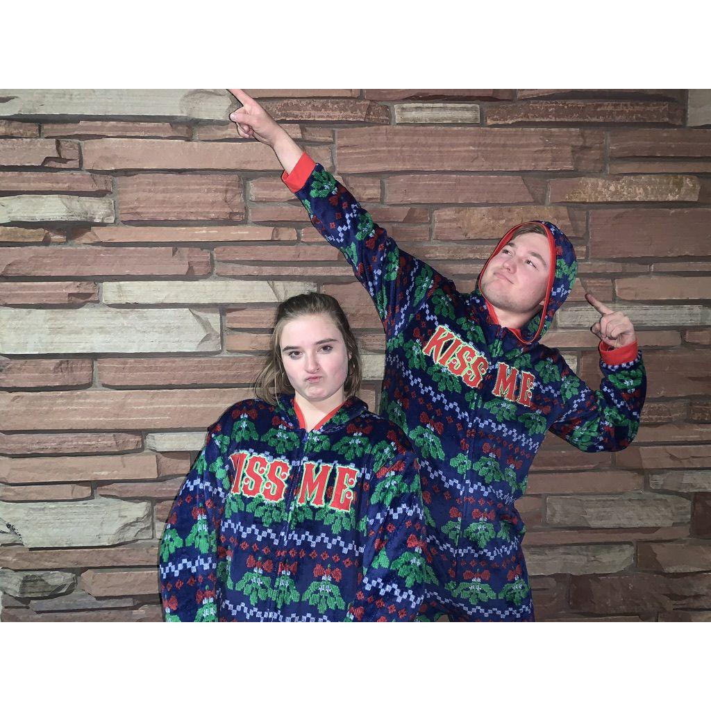 One of the photos we used to announce that we were dating!