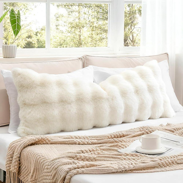 OTOSTAR Set of 1 Plush Throw Pillow Cover 14x36 Inch Soft Decorative Fluffy Faux Fur Pillowcase Cushion Cover for Couch Sofa Bedroom (Cream White)