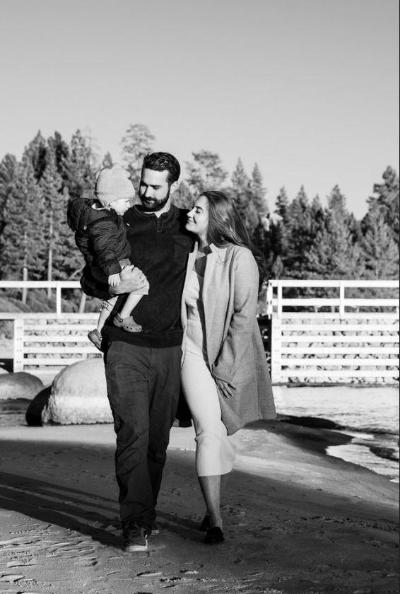 The Wedding Website of Ashley Anderson and Porter Holcomb