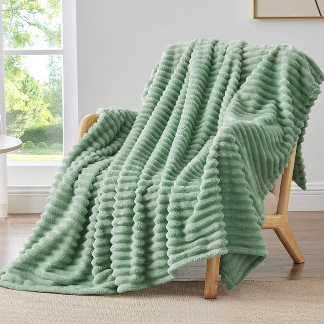 BEDELITE Fleece Throw Blanket for Couch - 300GSM Soft & Warm Fluffy Sage Green Blanket, Decorative and Giftable Striped Blankets for Women, Men, 50"x60"