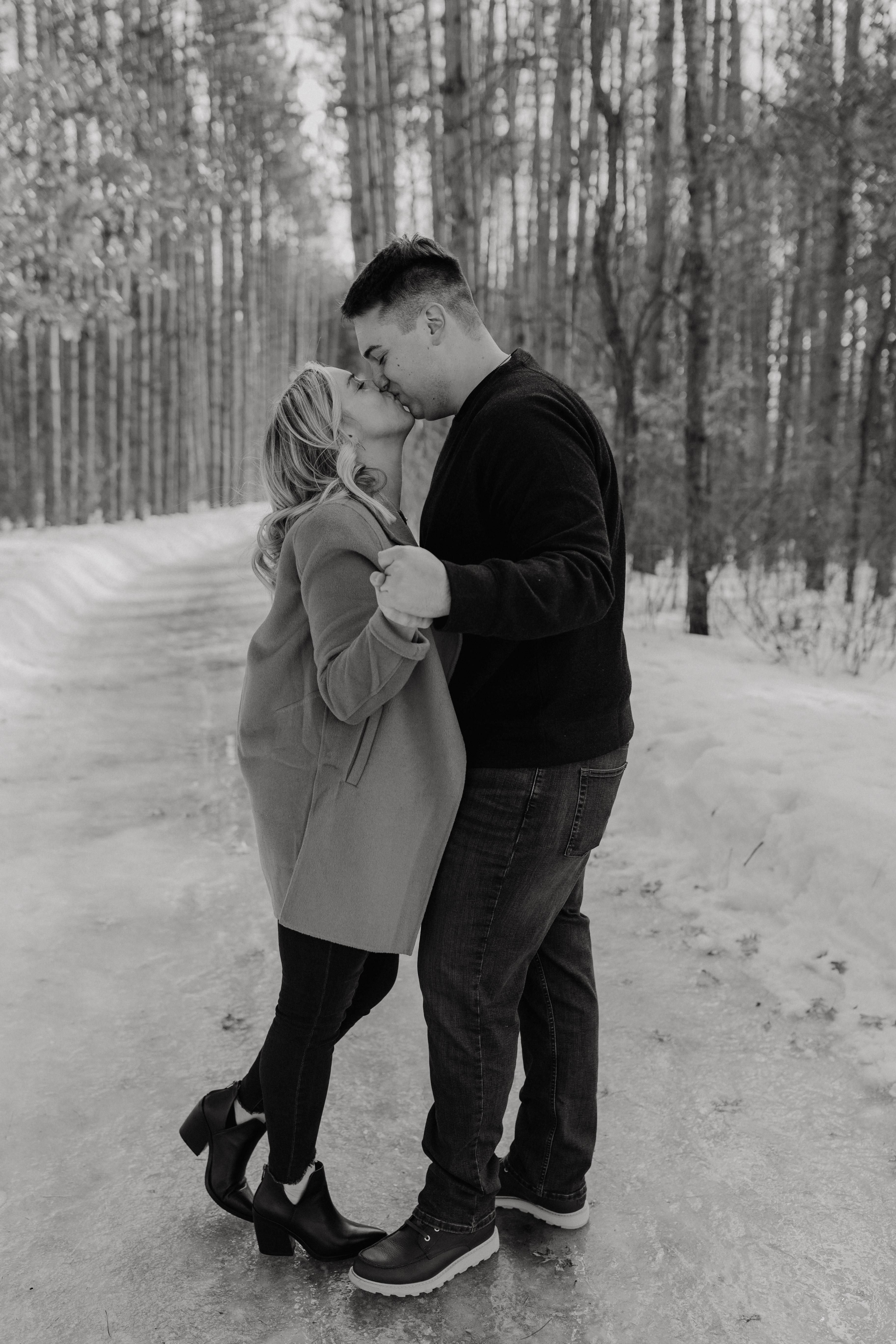 The Wedding Website of Kelly Olson and Mitchell Condon