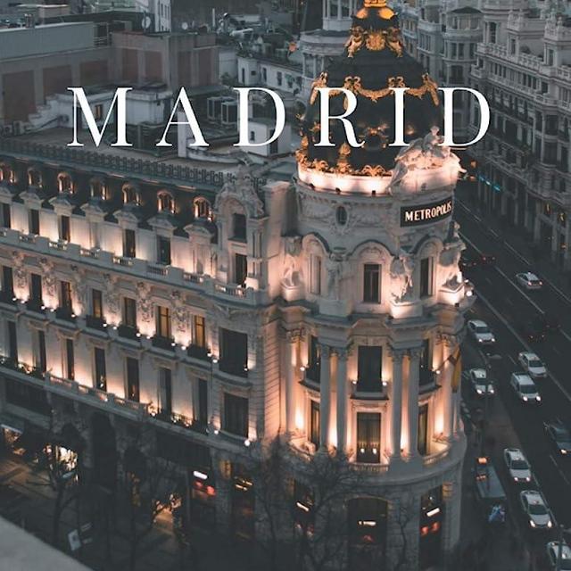 Madrid: Metropolis Building Decorative Coffee Table Book for Stacking and Home Decoration