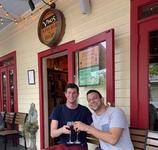 VINOS wine bar & shop