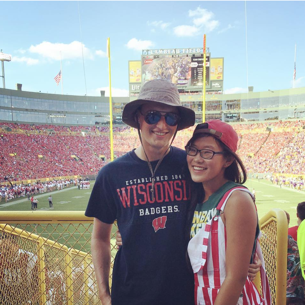 The amazing Wisconsin-LSU game at Lambeau Field! Geaux Badgers!