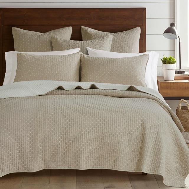 Cross Stitch Taupe Full/Queen Quilt Set