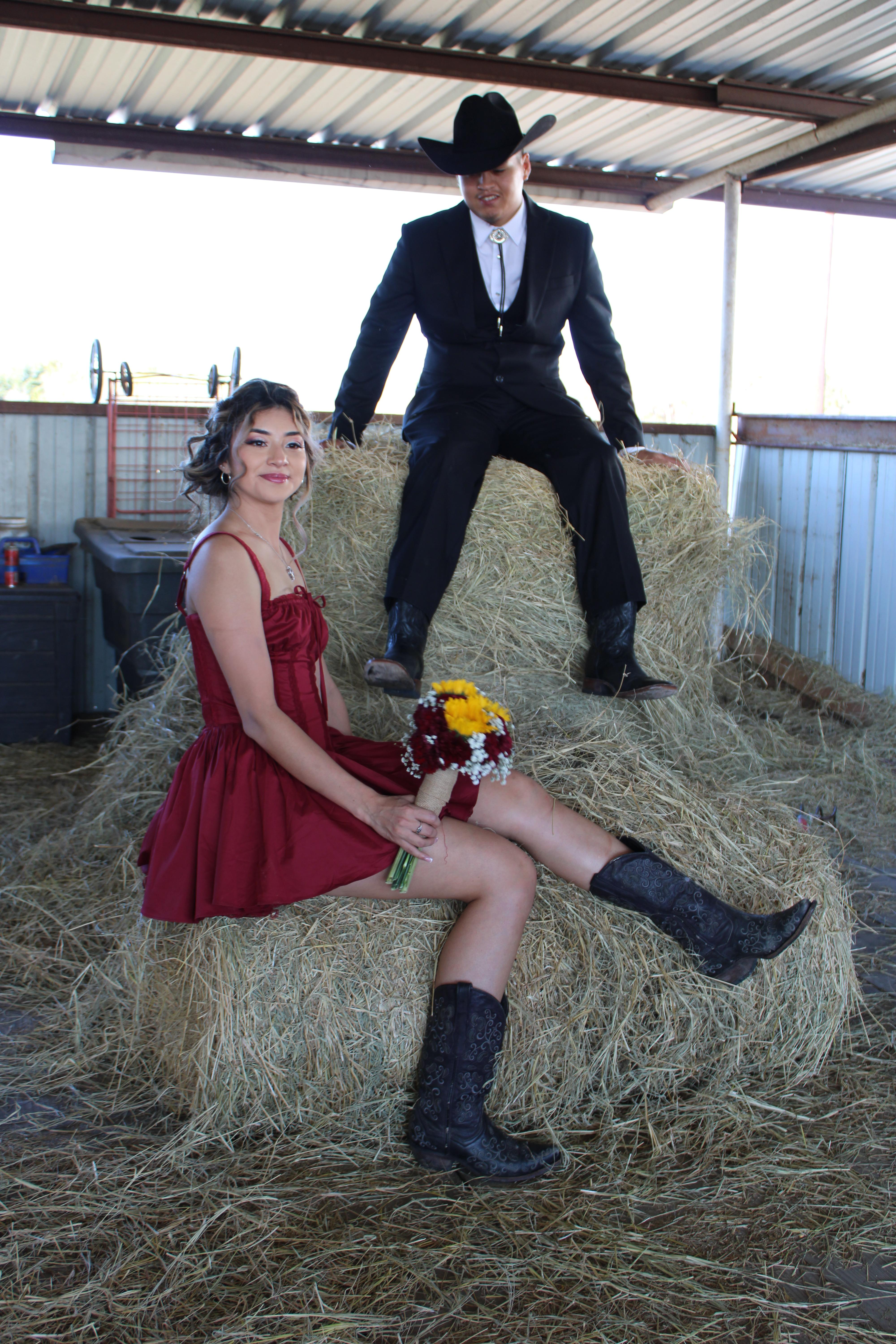The Wedding Website of Elisabeth Catalan and Rooman Serna