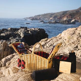 2-Person Somerset Picnic Basket