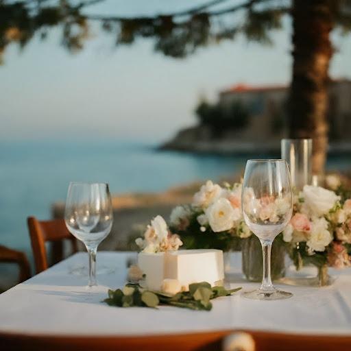 The Wedding Website of Meaghan Gilmartin and Aris Michael