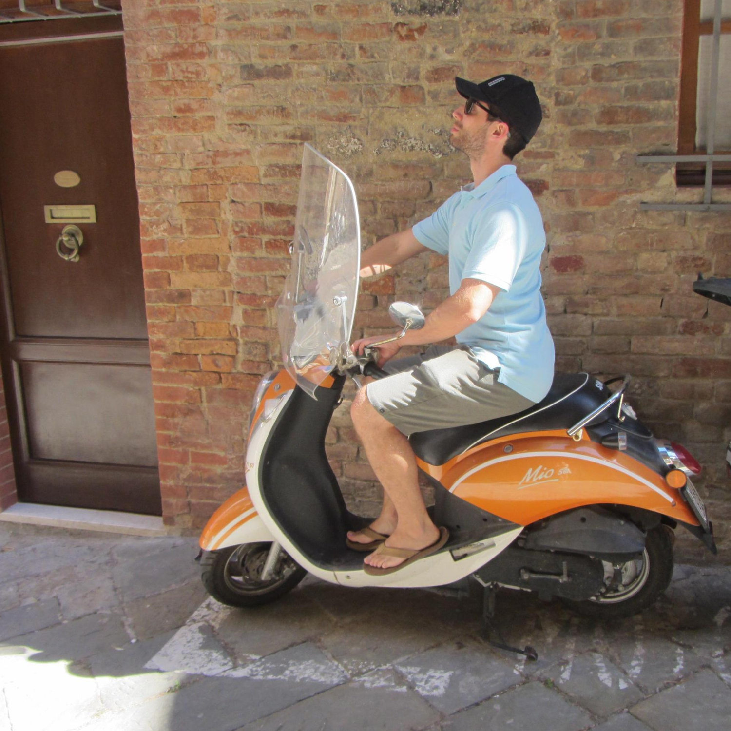 Somewhere in Italy. Do as the Romans do!