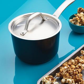 Ultimum Nonstick Covered Saucepan