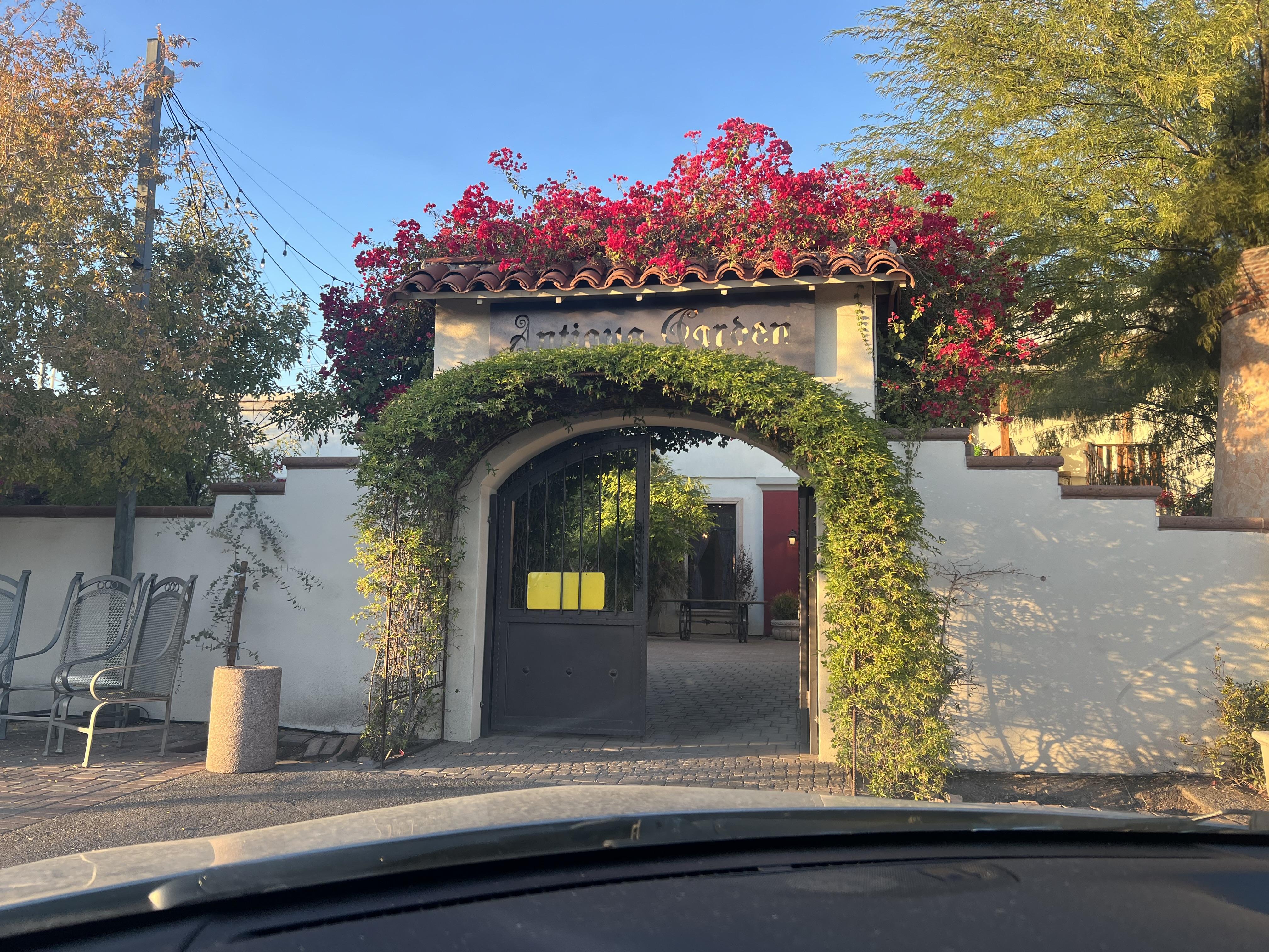 The Wedding Website of Shelby Franz and Torreon Evans