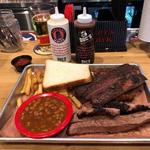 DOC's Commerce Smokehouse
