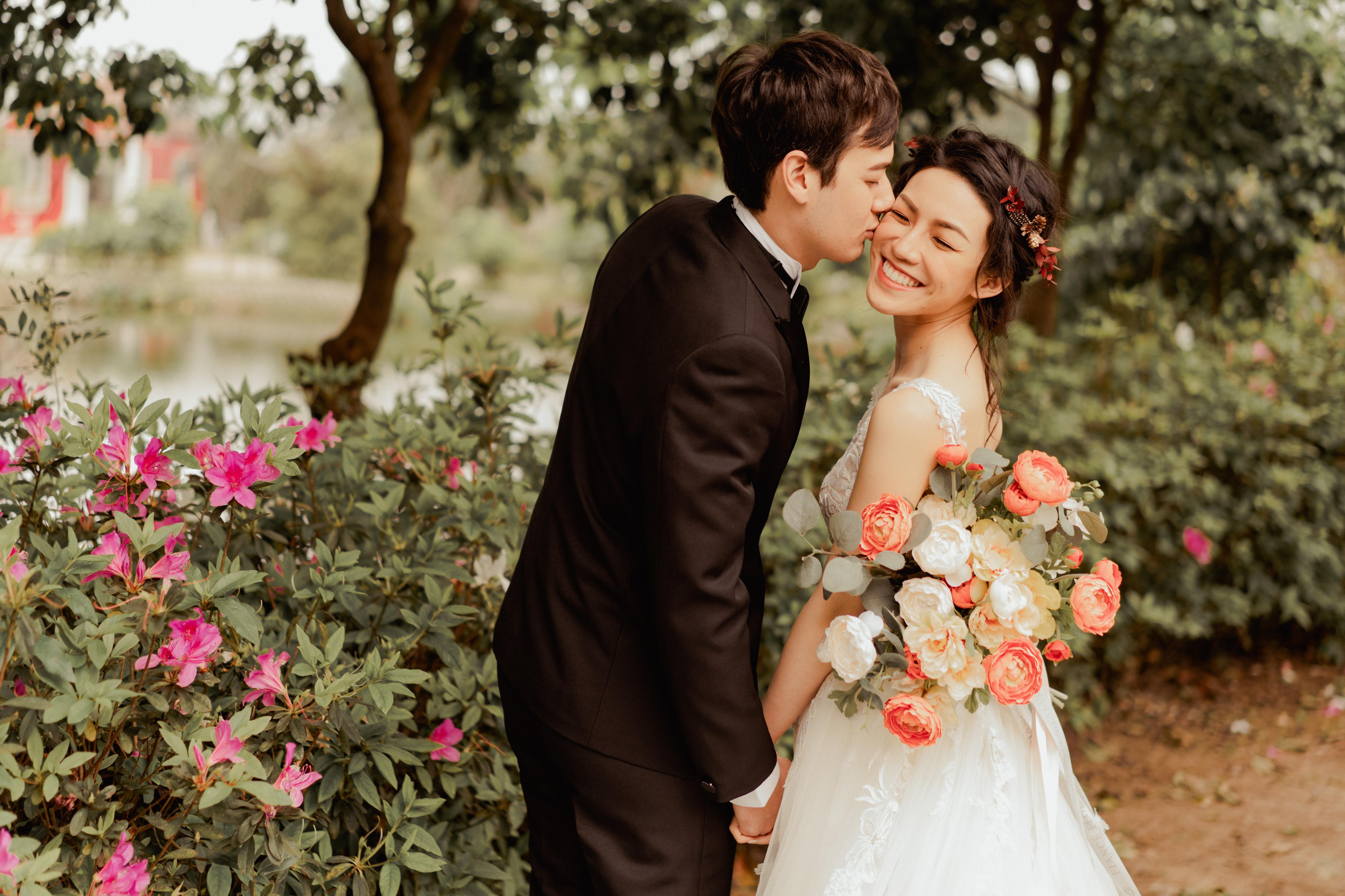 The Wedding Website of Weishen Mead and Justine Chong